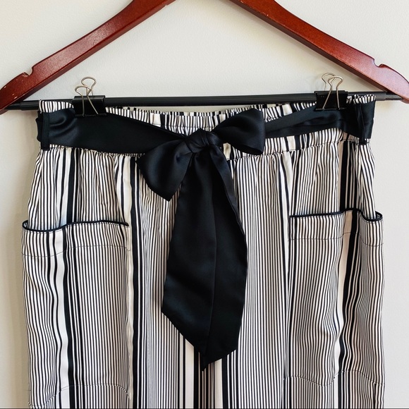 Victoria’s Secret wide leg highwaist pajama pants - Picture 5 of 7